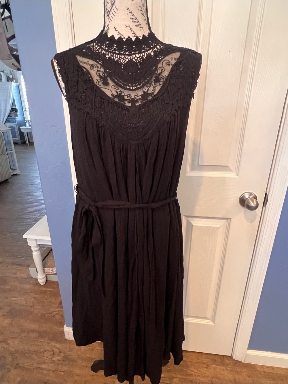 torrid Black Lace Yoke Midi Dress plus size 00 Victorian Regencycore vam goth